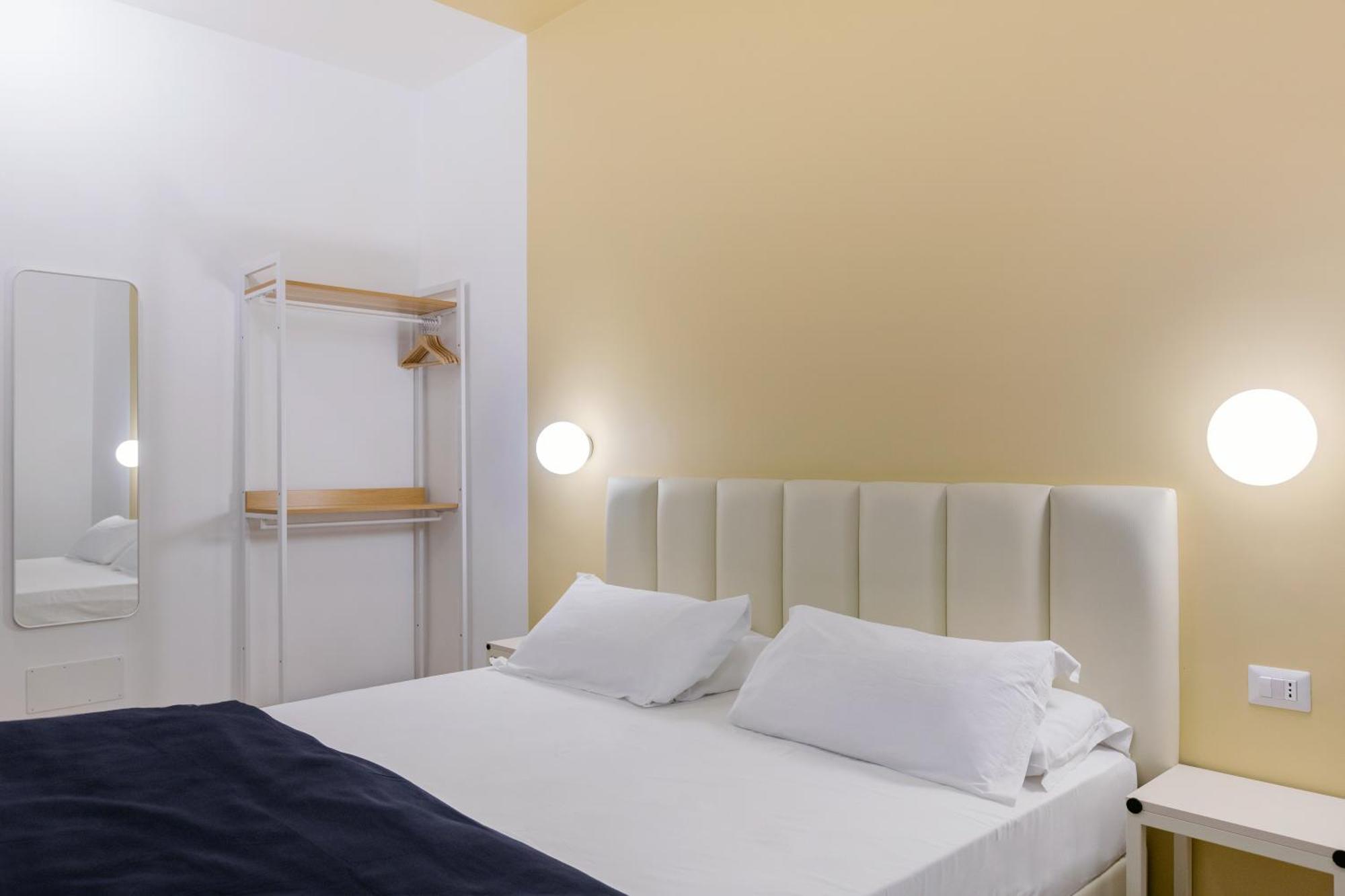 Hotel Re Di Roma Esterno foto