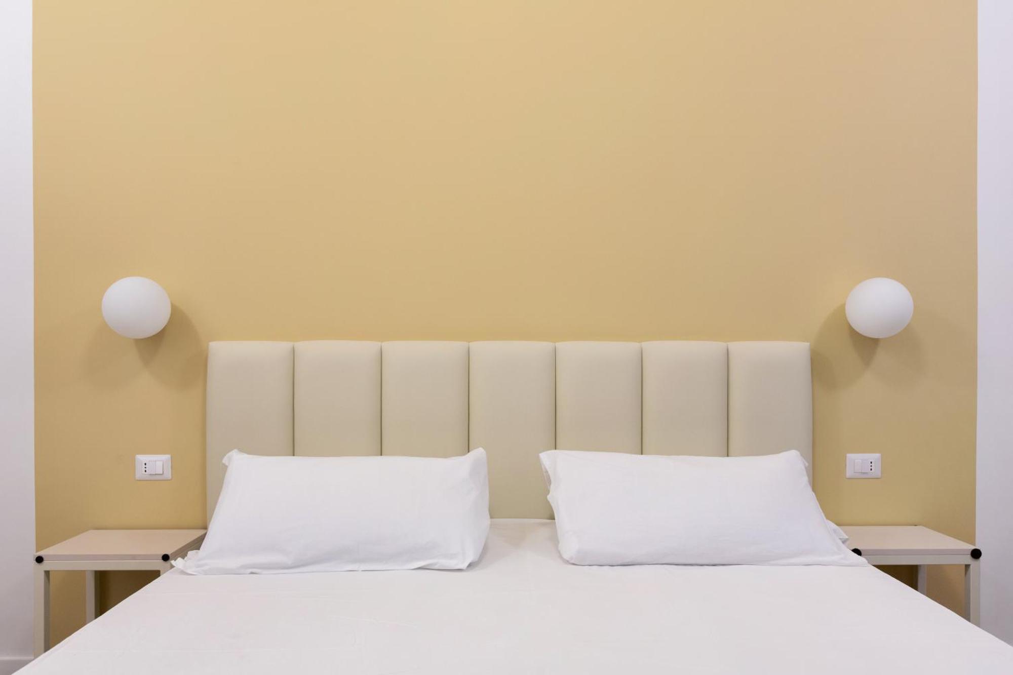 Hotel Re Di Roma Esterno foto